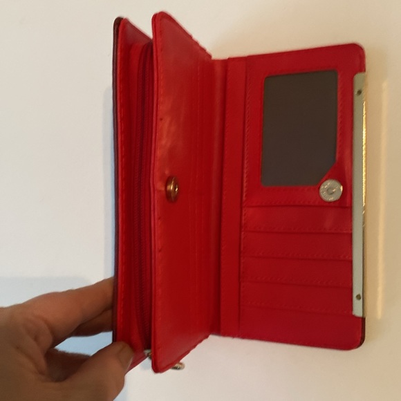 Women’s wallet in red large card slots change purse - Picture 4 of 7